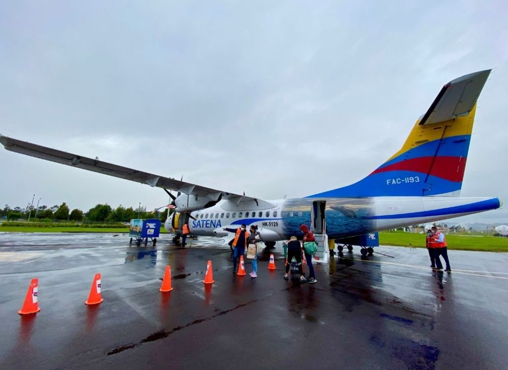 Satena Airlines flies from Bogota to Ipiales.
